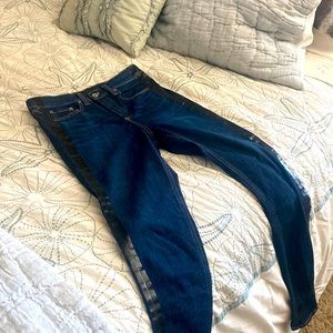Pair of skinny Rag n Bone deep blue jeans Size 26